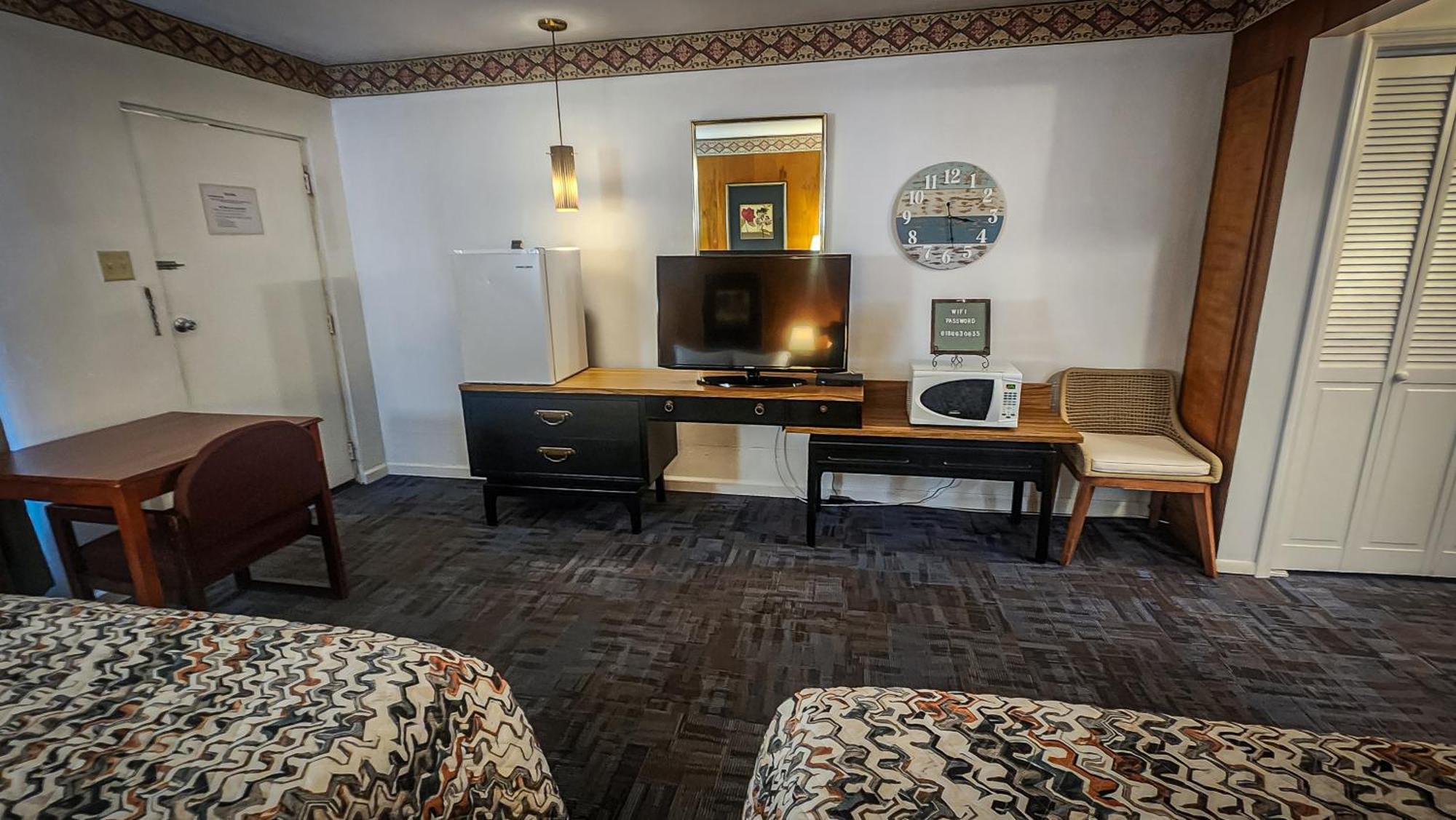 Benton Motel Екстериор снимка