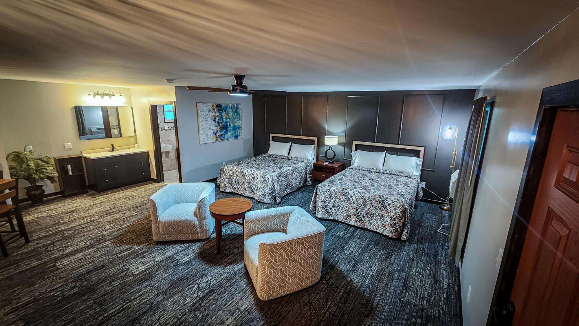 Benton Motel Екстериор снимка