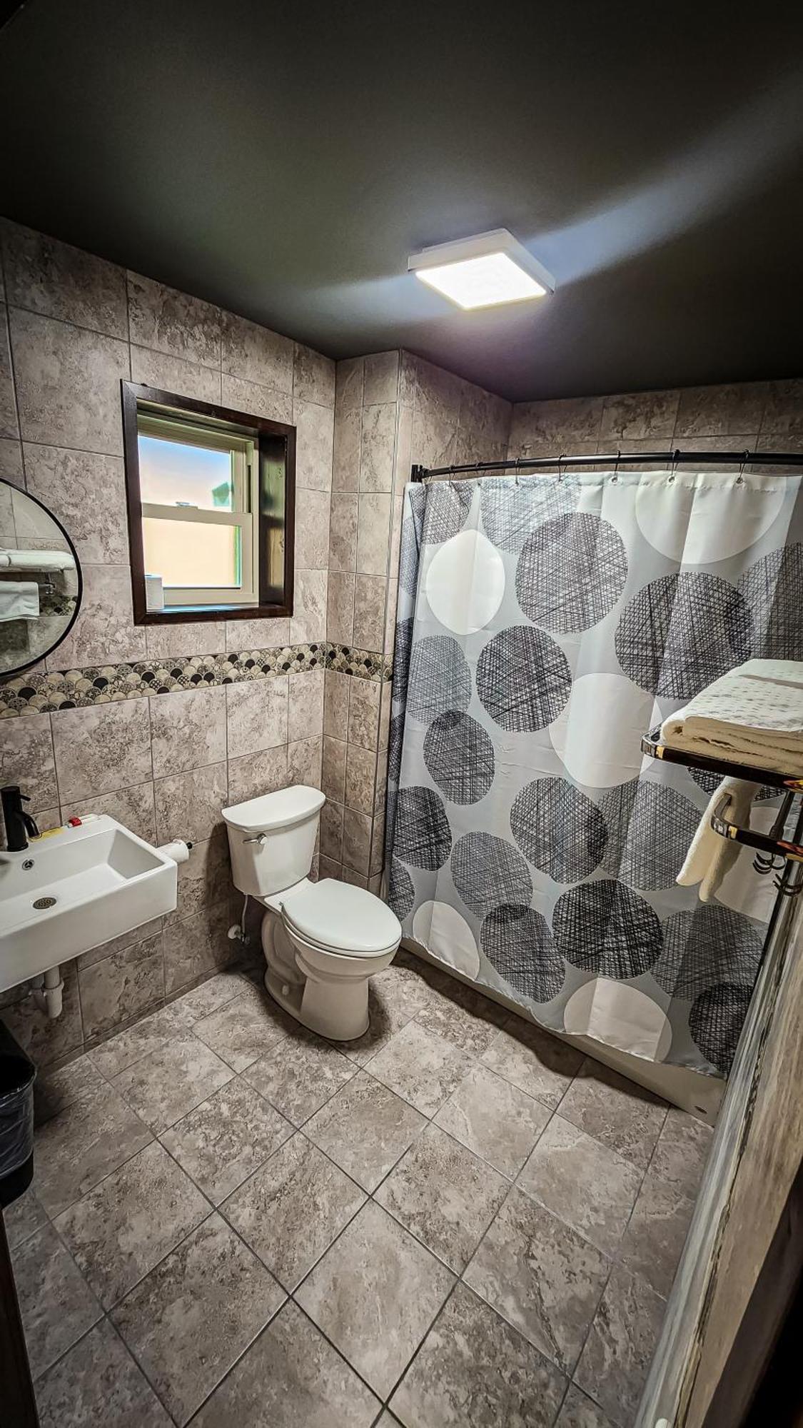 Benton Motel Екстериор снимка