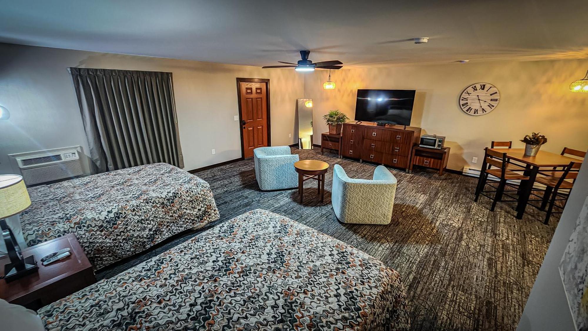 Benton Motel Екстериор снимка