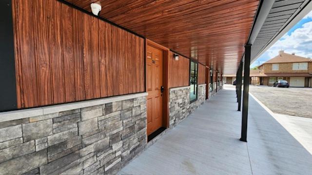 Benton Motel Екстериор снимка